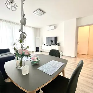  Apartman West Budapest-edge Of Downtown-free Parking